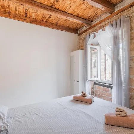 Appartement Anni Pula